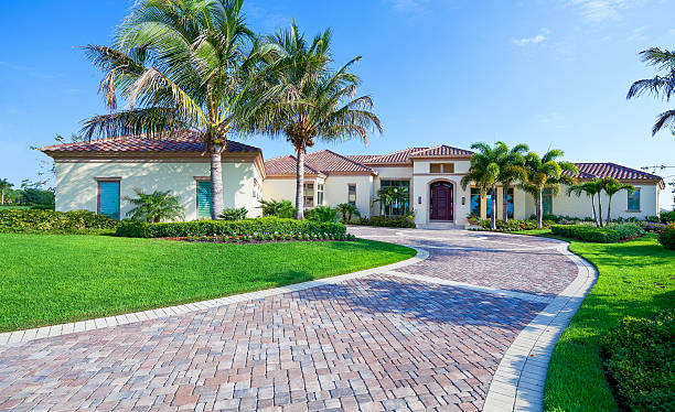 Best Driveway Borders and Edging Pavers in Batesville, TX